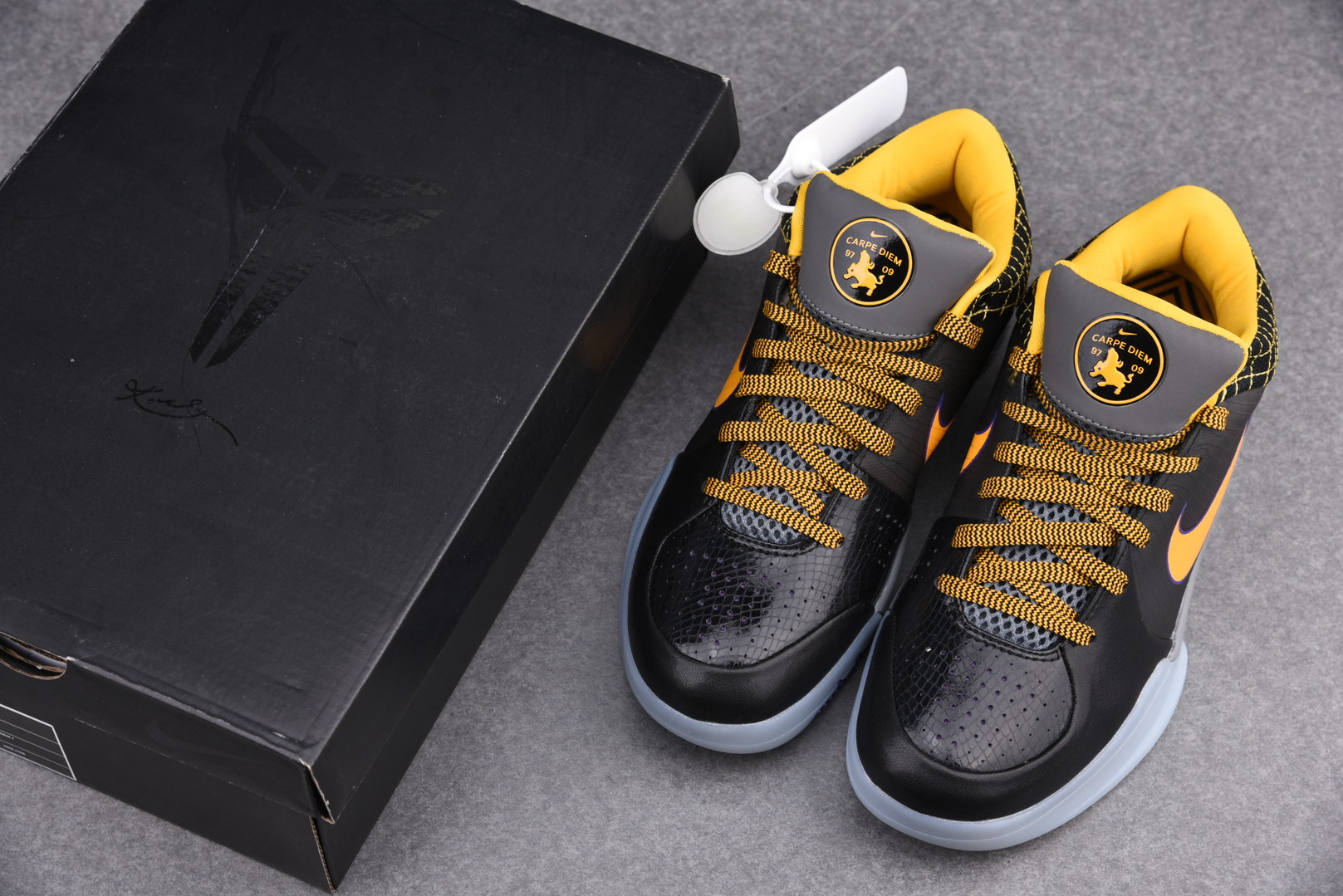 Nike Kobe 4 Protro Carpe Diem