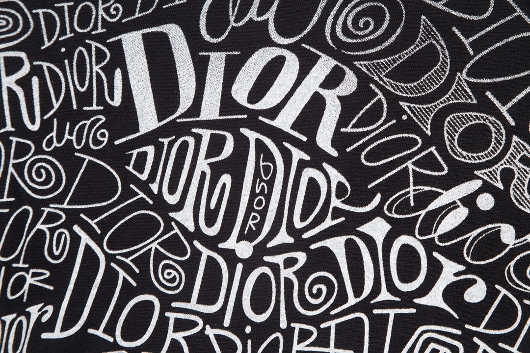 Dior Black Gradient Reversible Logo Print Short Sleeve T-Shirt 6.14