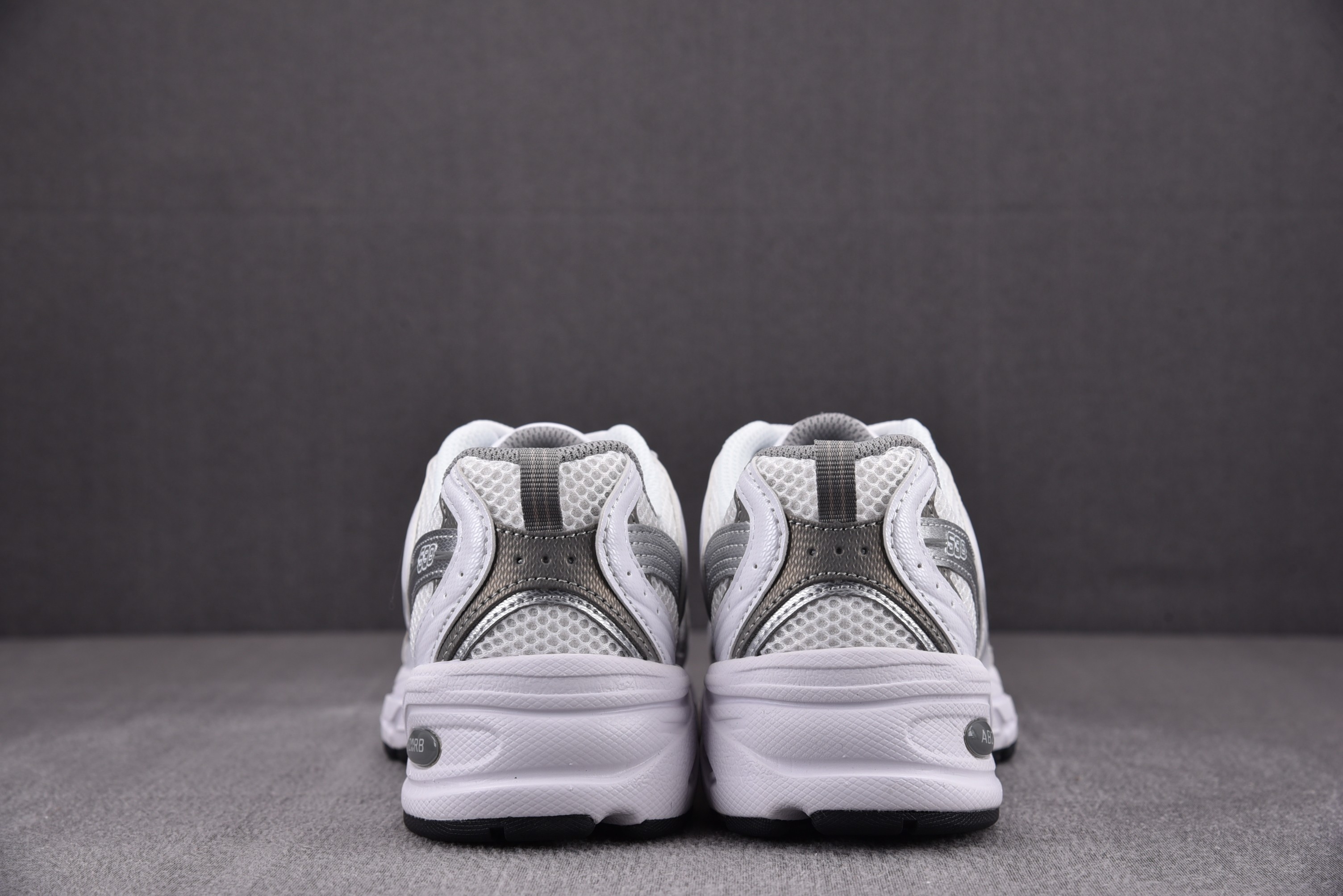New Balance 530 White Silver Metallic